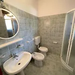 Colorful Flat With Garden-beahost Apartment *