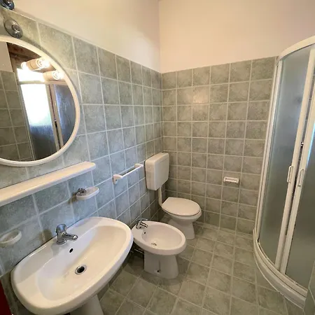 Colorful Flat With Garden-beahost Apartamento *