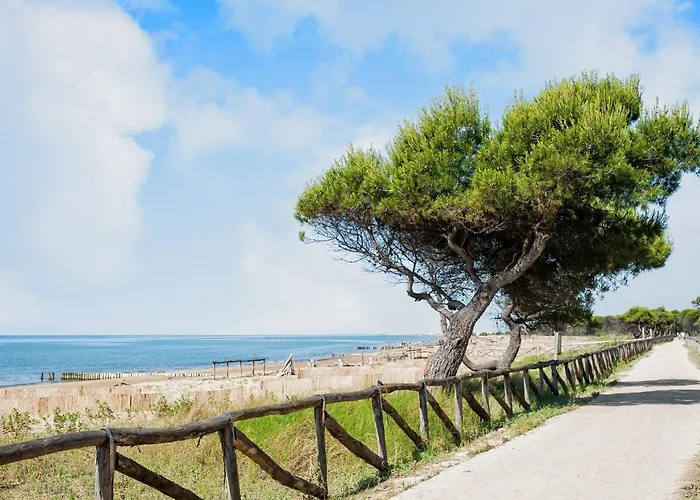 Apartmán Colorful Flat With Garden-beahost